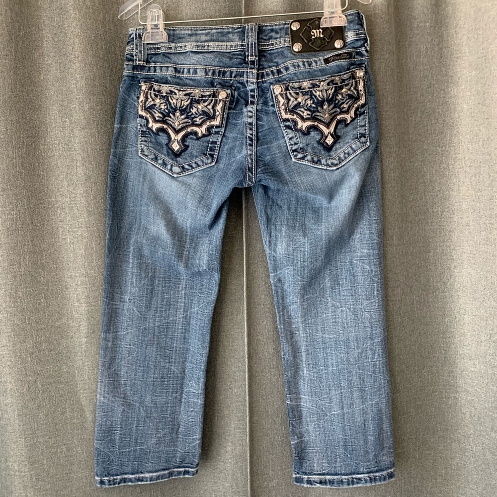 Miss Me Capri Jeans
